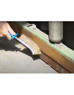 BROSSE METALLIQUE A MANCHE UNIVERSEL 2